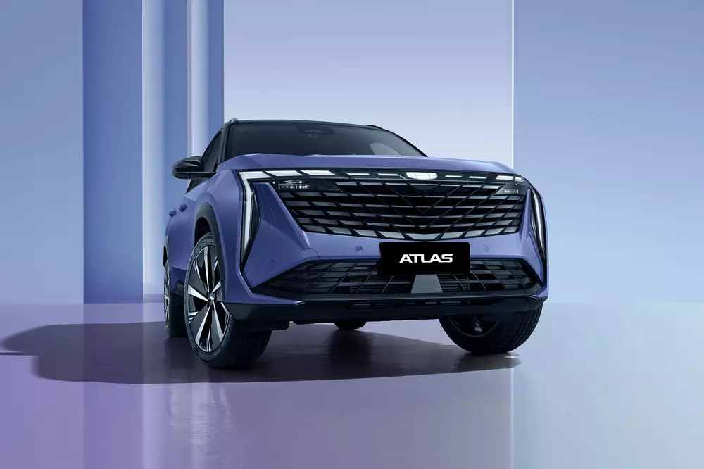 Geely Atlas цена в Екатеринбурге