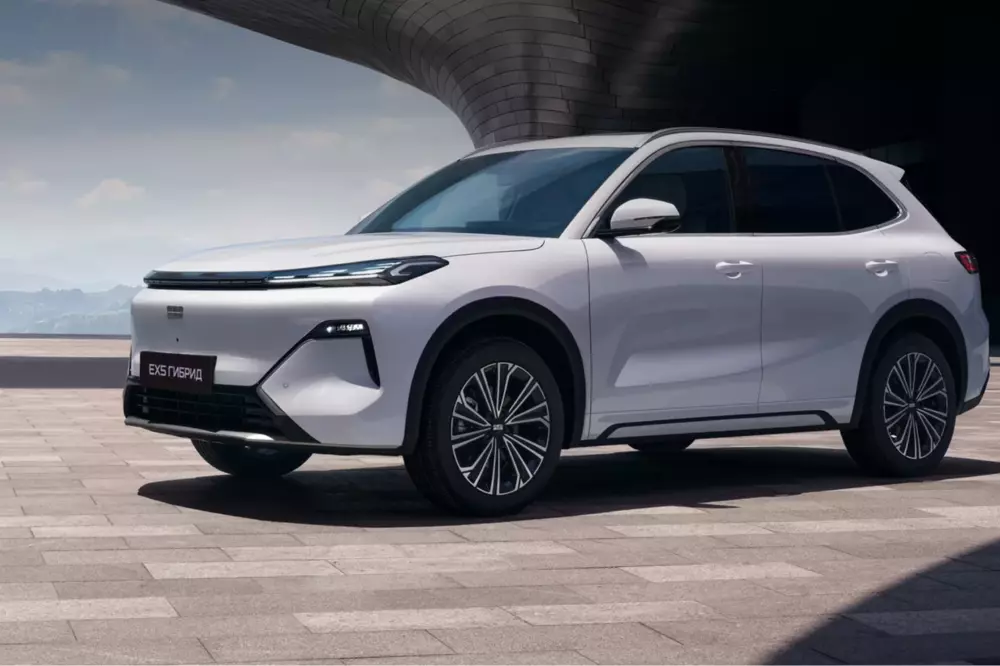 Geely EX5 Гибрид цена в Екатеринбурге
