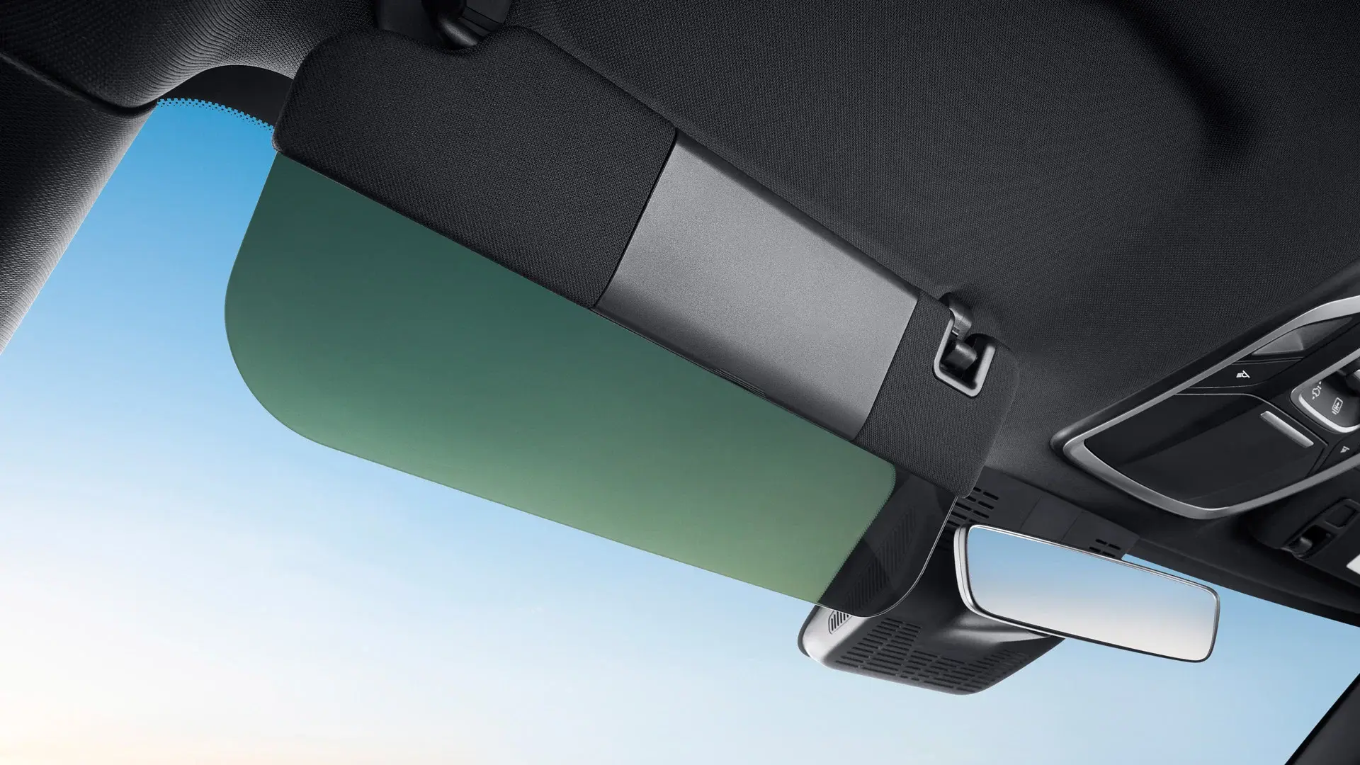 Geely Coolray купить в Екатеринбурге
