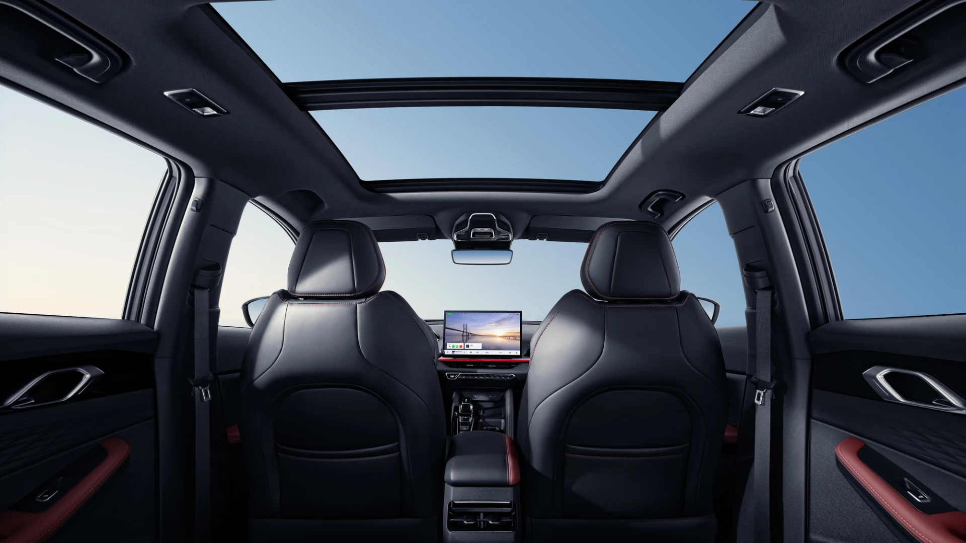 Geely Coolray купить в Екатеринбурге