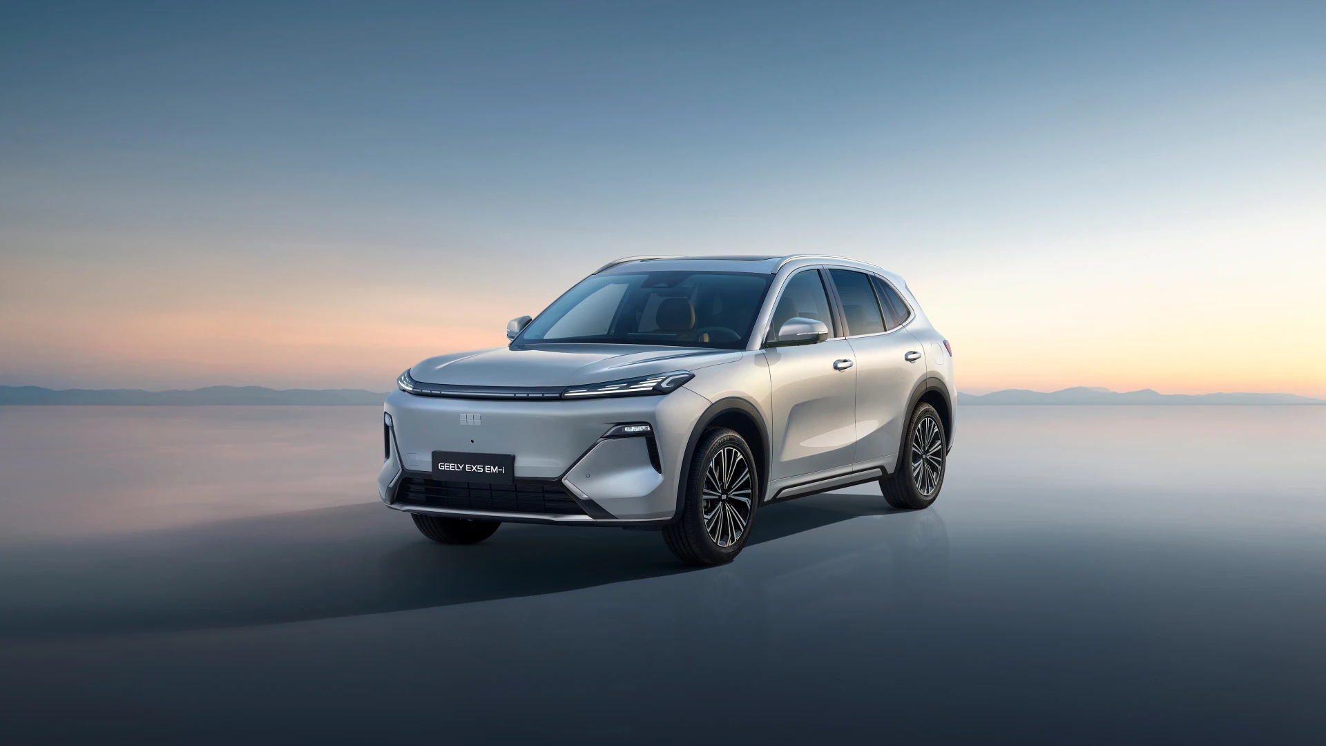 Geely EX5 Гибрид купить в Екатеринбурге